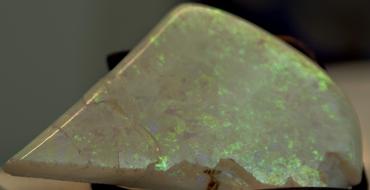 Opal değerli taş (50 fotoğraf) - Bir kişi için özellikleri ve anlamı Taşın burçlar için anlamı